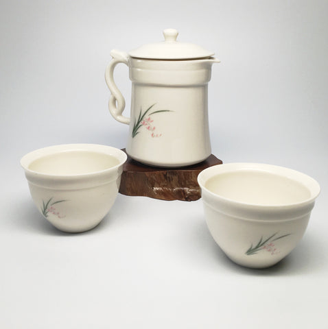 Pitcher Two cup teaset-